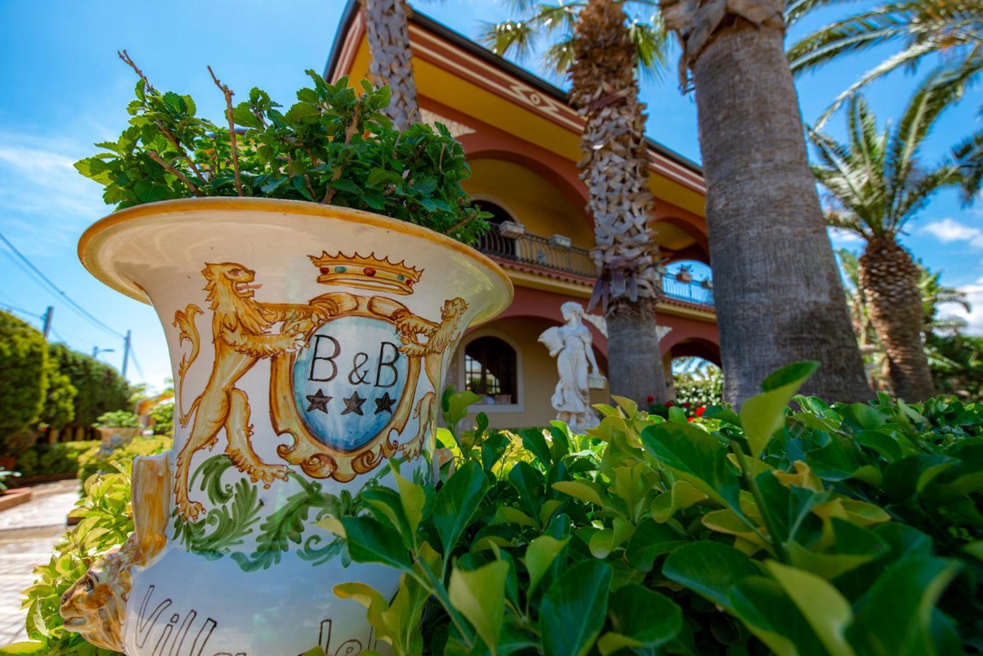 Villa Del Papiro Charme Apartments Avola Buitenkant foto