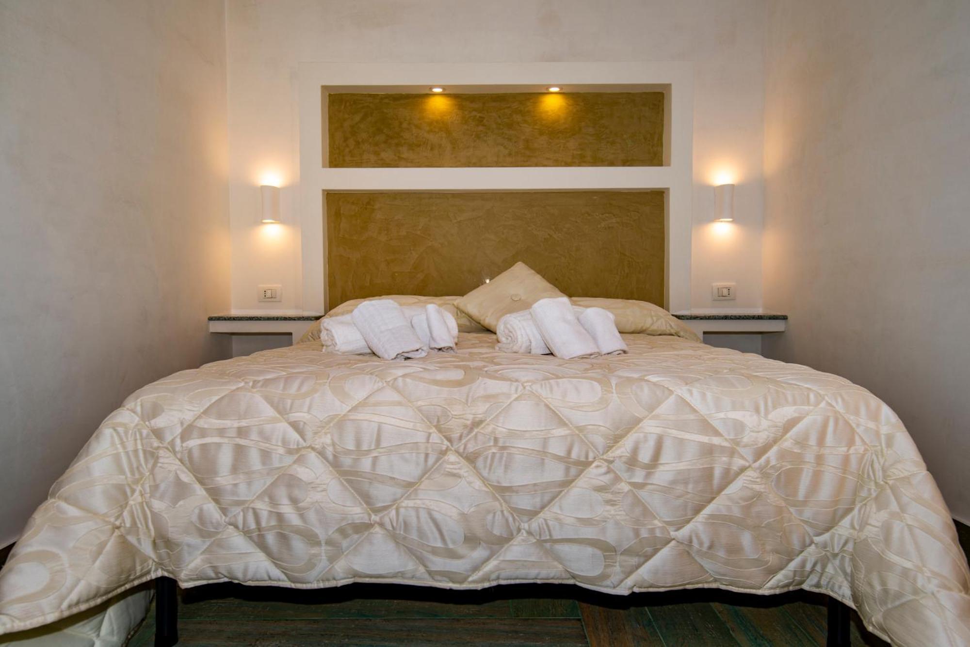 Villa Del Papiro Charme Apartments Avola Buitenkant foto